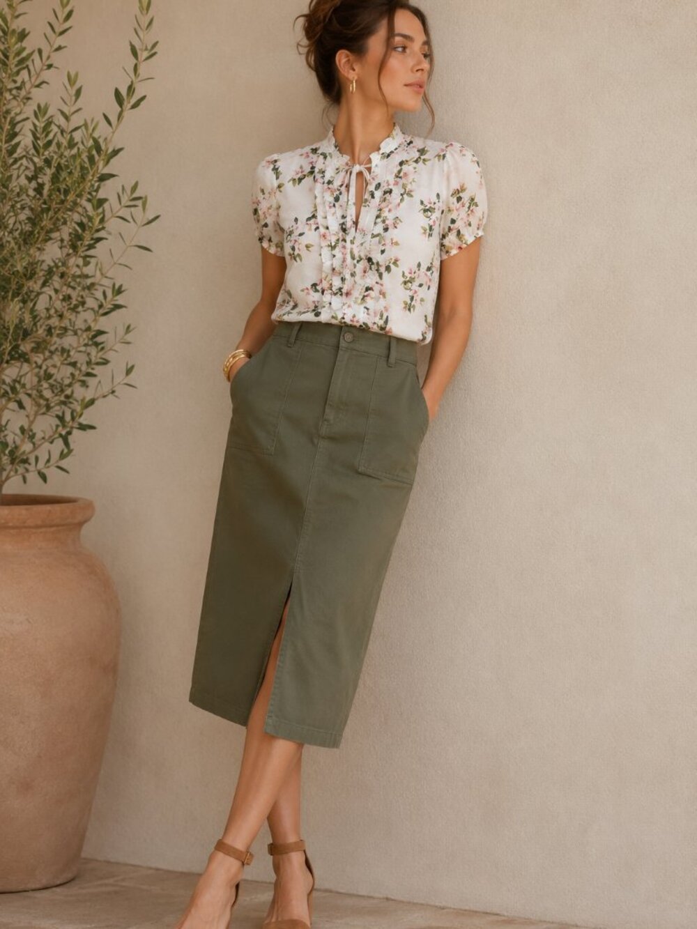 Eva Mendes for New York & Co Floral Chiffon Tie Front Blouse - M